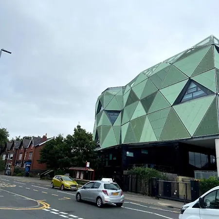 Spacious 2 Bedroom In Headingley Leeds Leeds (West Yorkshire)