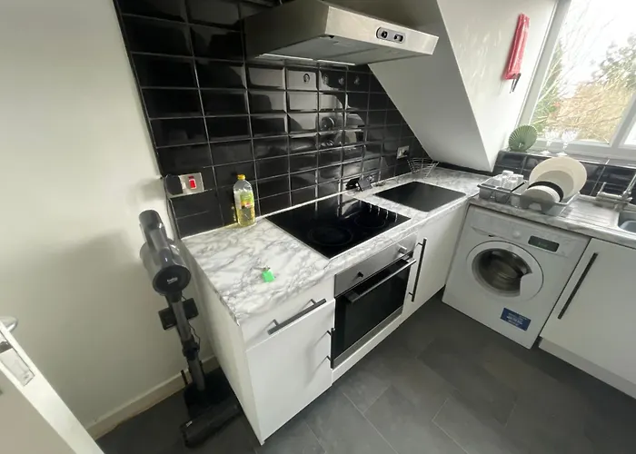 Spacious 2 Bedroom In Headingley Leeds