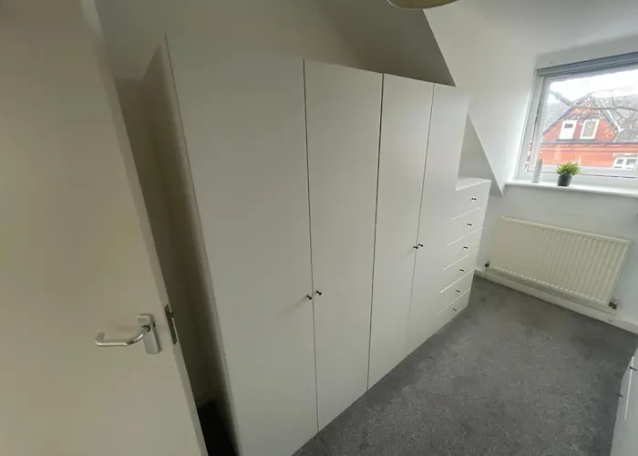 Spacious 2 Bedroom In Headingley Leeds Apartamento *