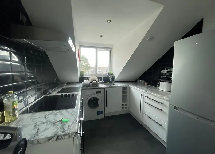 Spacious 2 Bedroom In Headingley Leeds Apartment